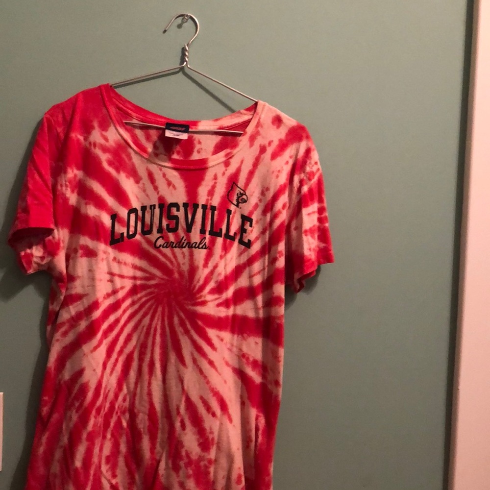 Tie die university of Louisville shirt